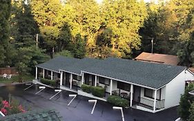 Lake Shasta Lodge